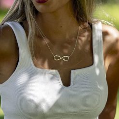 Unendlichkeit Kette mit Namen