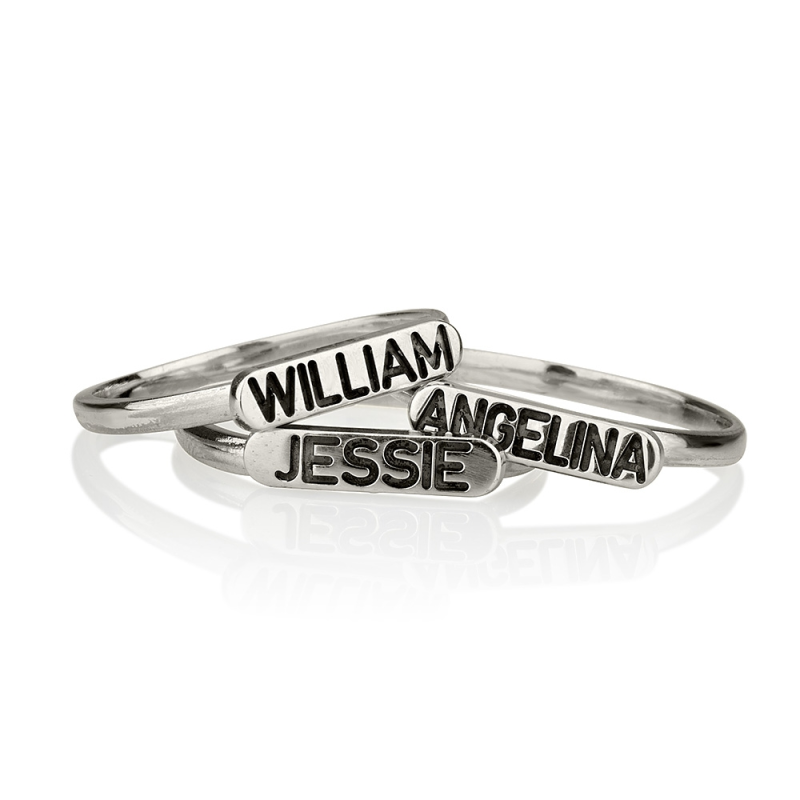 Stapelbarer Ring mit Namen