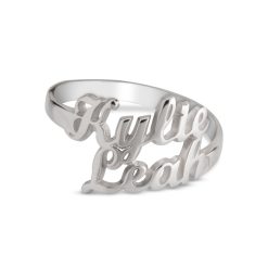 Personalisierter Ring mit zwei / drei Namen