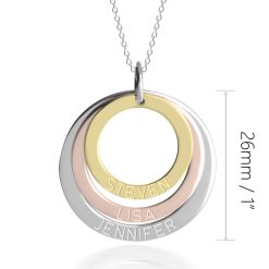 Dreifarbiger Ring mit gravierter Mutterhalskette