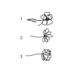 Eingravierte Namen Halskette mit Blumen